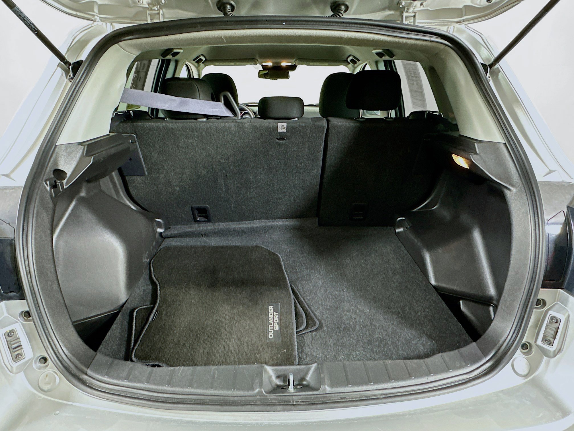 Used 2025 Mitsubishi Outlander Sport AWD image 26