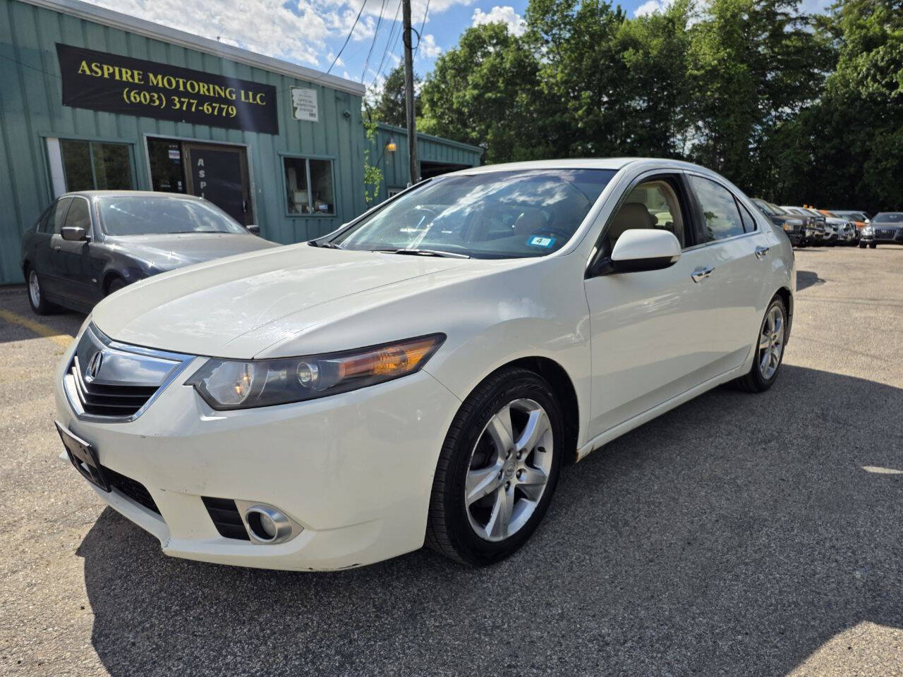 Used 2011 Acura TSX Sedan FWD image 4