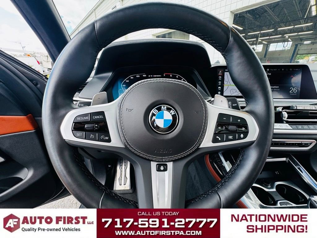 Used 2022 BMW X7 M50i w/ Executive Package image 11