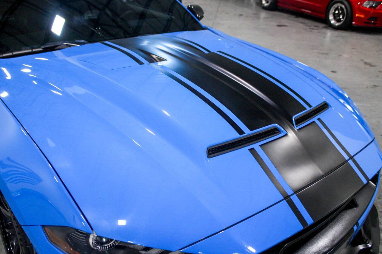 Used 2022 Ford Mustang GT Premium w/ GT Performance Package image 18