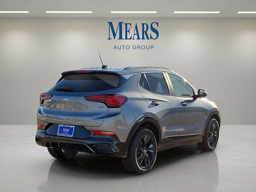 Used 2024 Buick Encore GX Sport Touring image 5