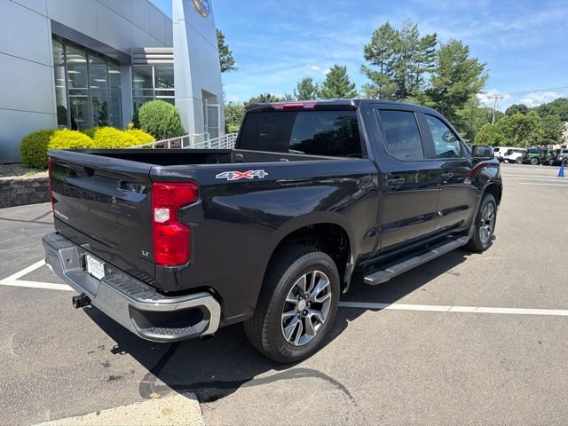 Used 2024 Chevrolet Silverado 1500 LT AWD/4WD image 7