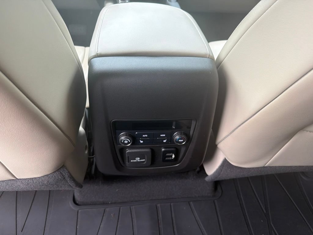 Used 2018 Buick Enclave Premium AWD/4WD image 19