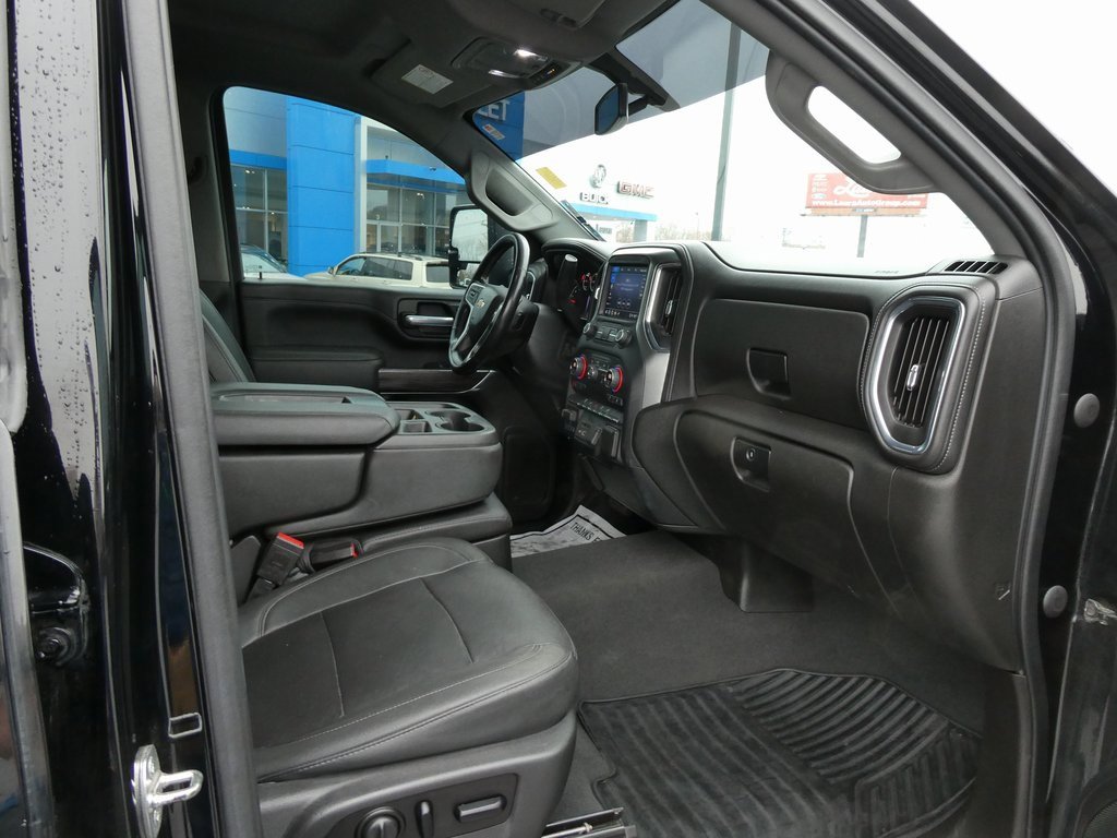 Used 2021 Chevrolet Silverado 3500 LTZ image 16