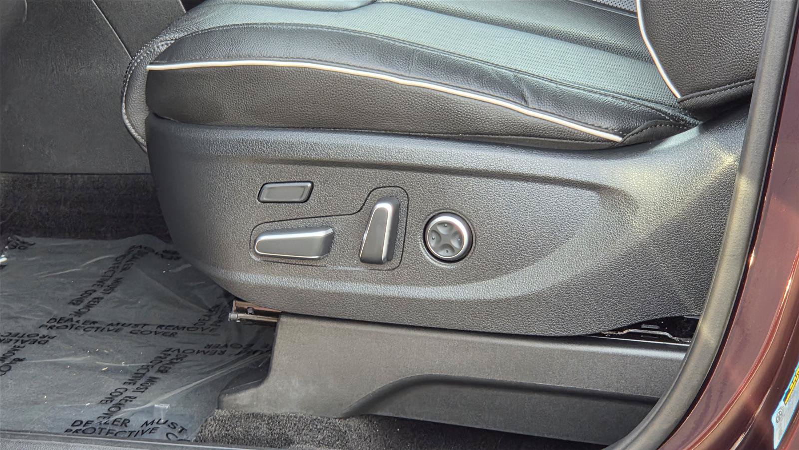 Used 2023 Hyundai Palisade Limited AWD/4WD image 16
