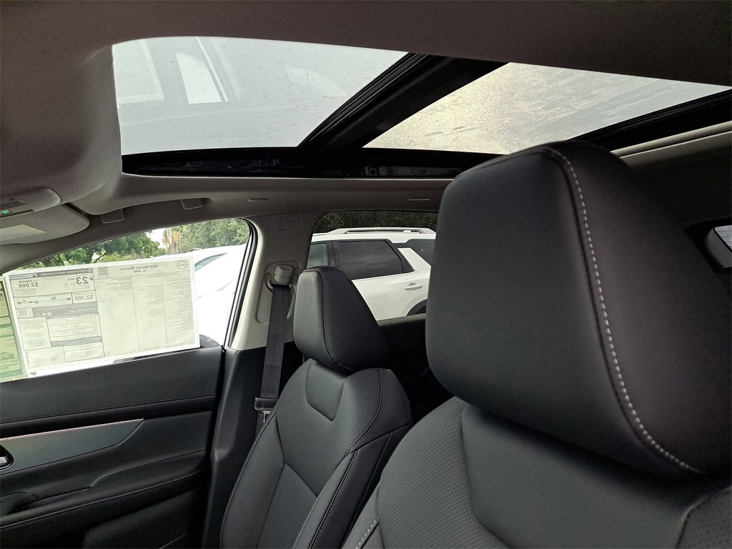 New 2026 Nissan Murano SL image 8