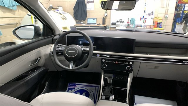 Certified 2025 Hyundai Tucson SEL image 19