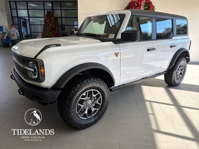 New 2025 Ford Bronco Badlands AWD/4WD image 4