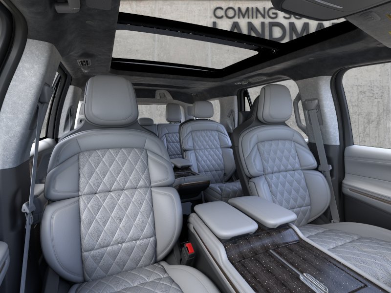 New 2026 Lincoln Navigator Black Label AWD/4WD image 10