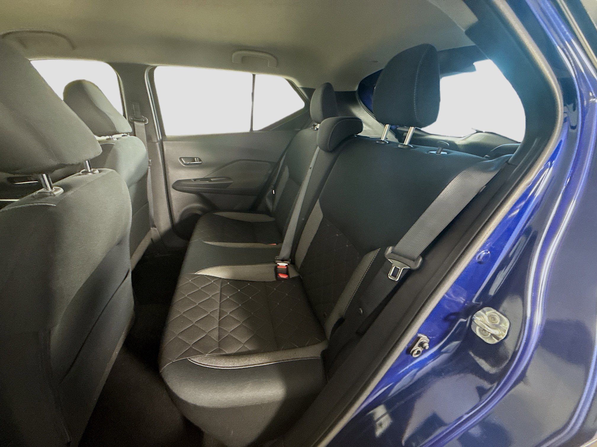 Used 2018 Nissan Kicks SV image 25