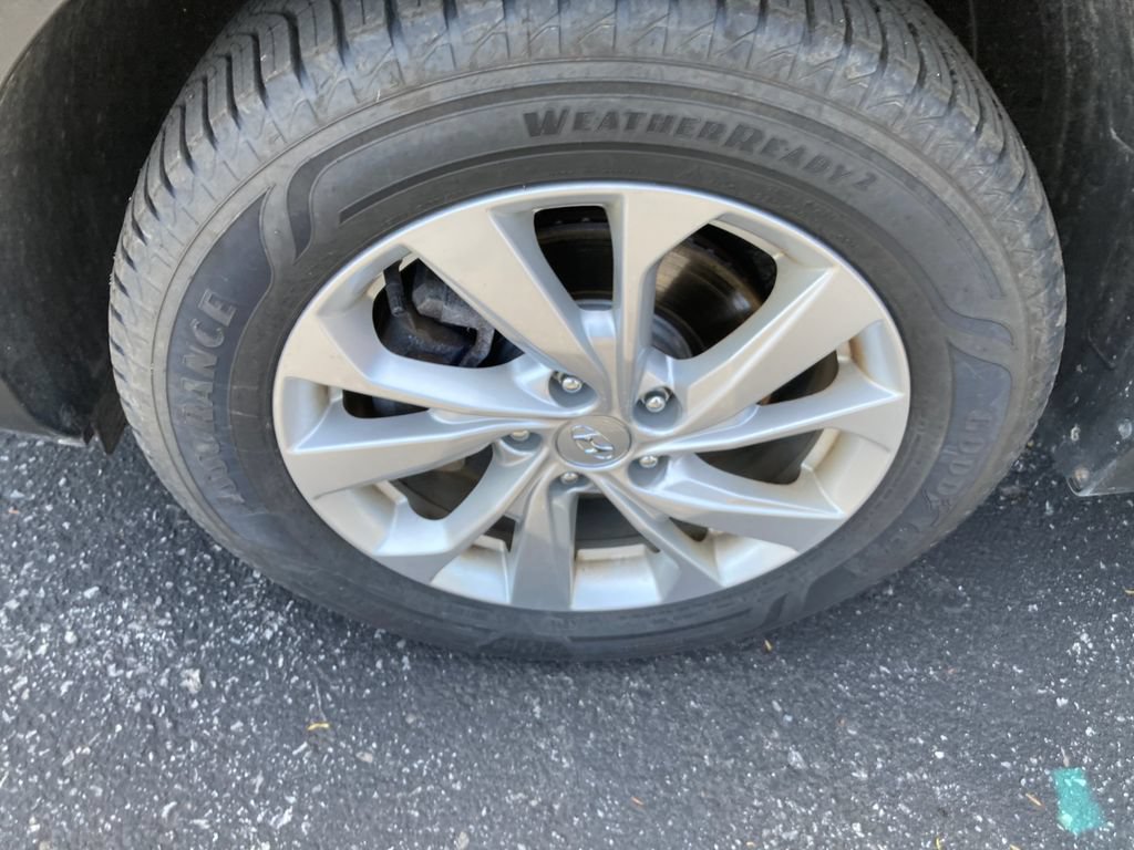 Used 2019 Hyundai Tucson SE AWD/4WD image 31