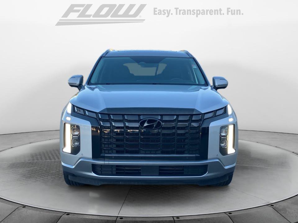 Used 2024 Hyundai Palisade Limited AWD/4WD image 3