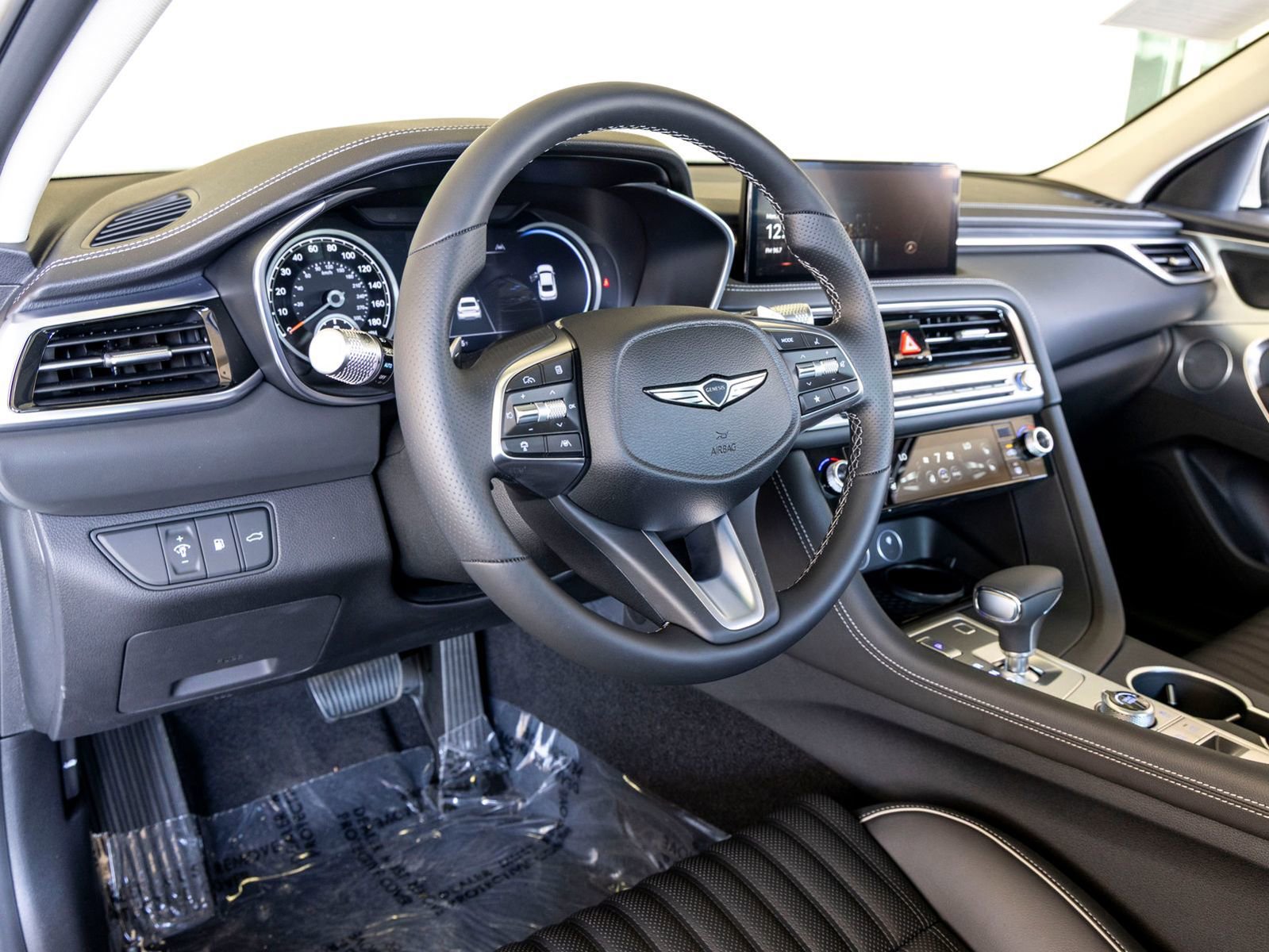 Used 2026 Genesis G70 2.5T Prestige image 17