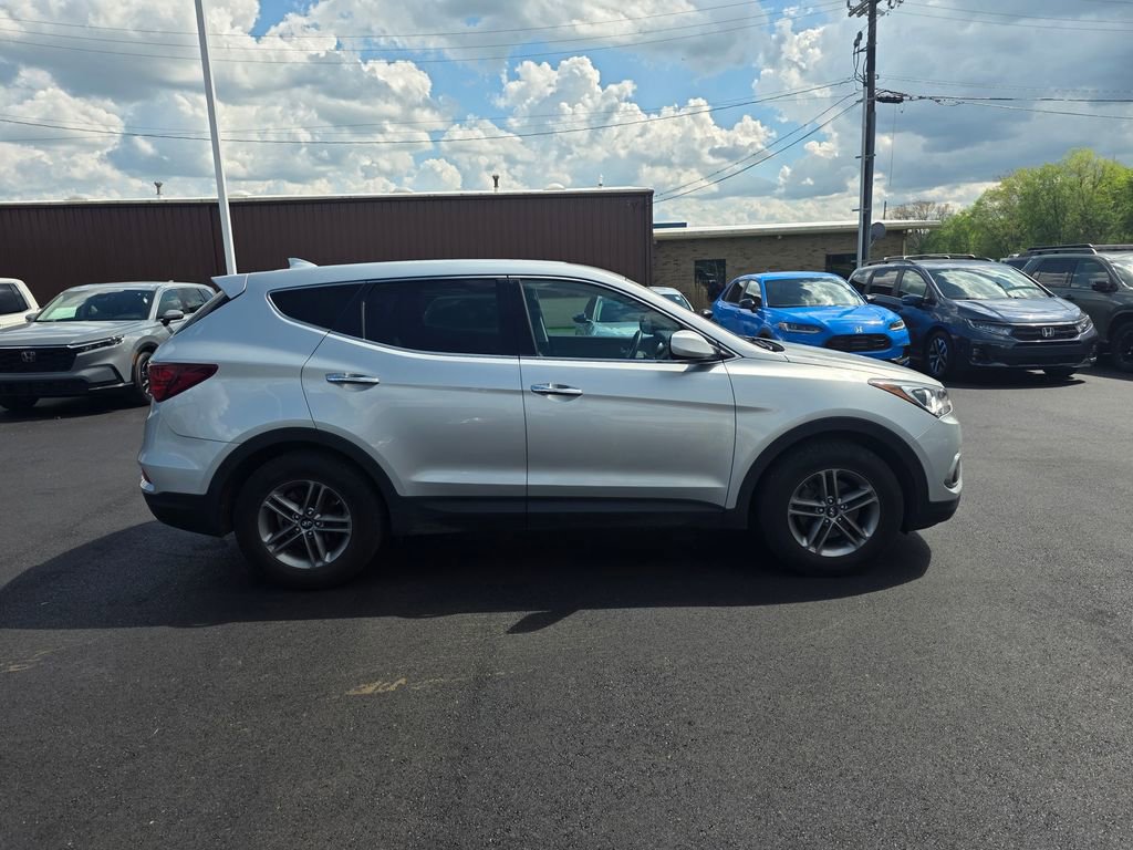Used 2017 Hyundai Santa Fe Sport w/ Cargo Package FWD image 2