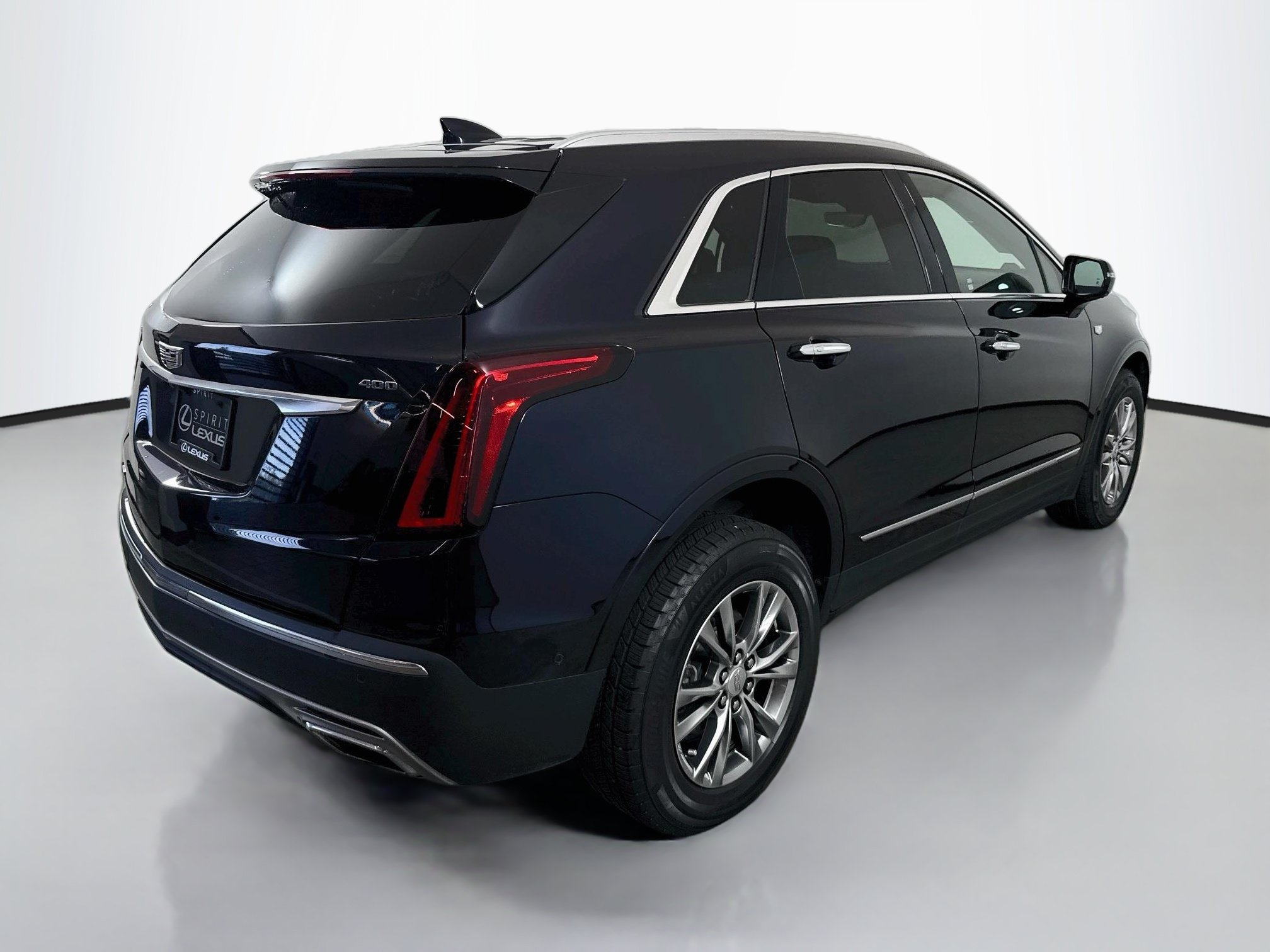 Used 2021 Cadillac XT5 Premium Luxury AWD/4WD image 7