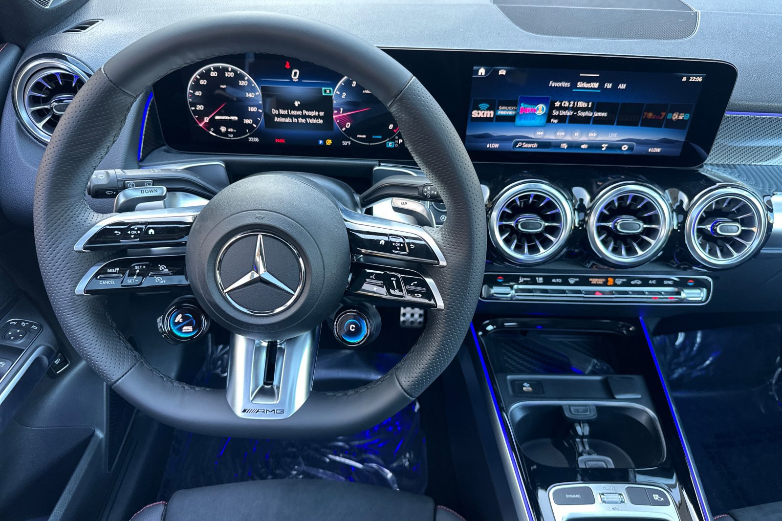 New 2026 Mercedes-Benz GLB 35 AMG 4MATIC image 25