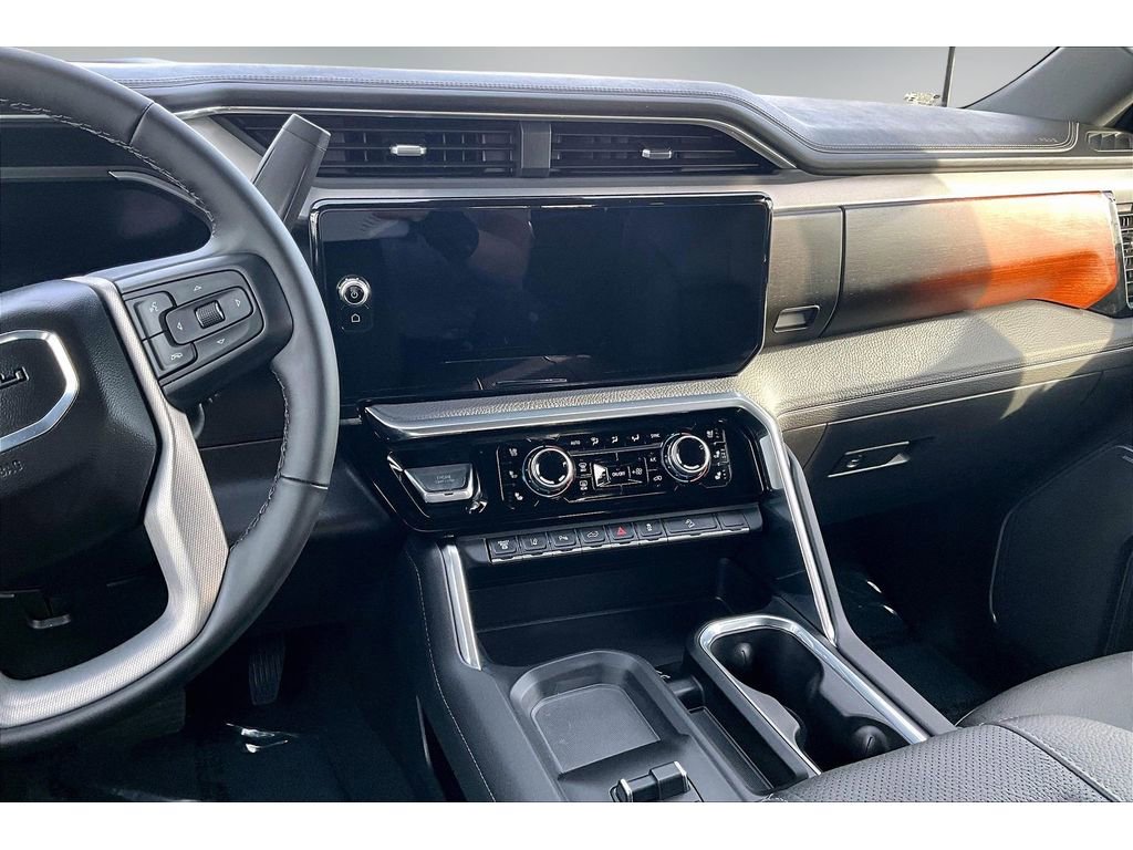 New 2026 GMC Sierra 2500 Denali w/ Technology Package AWD/4WD image 6