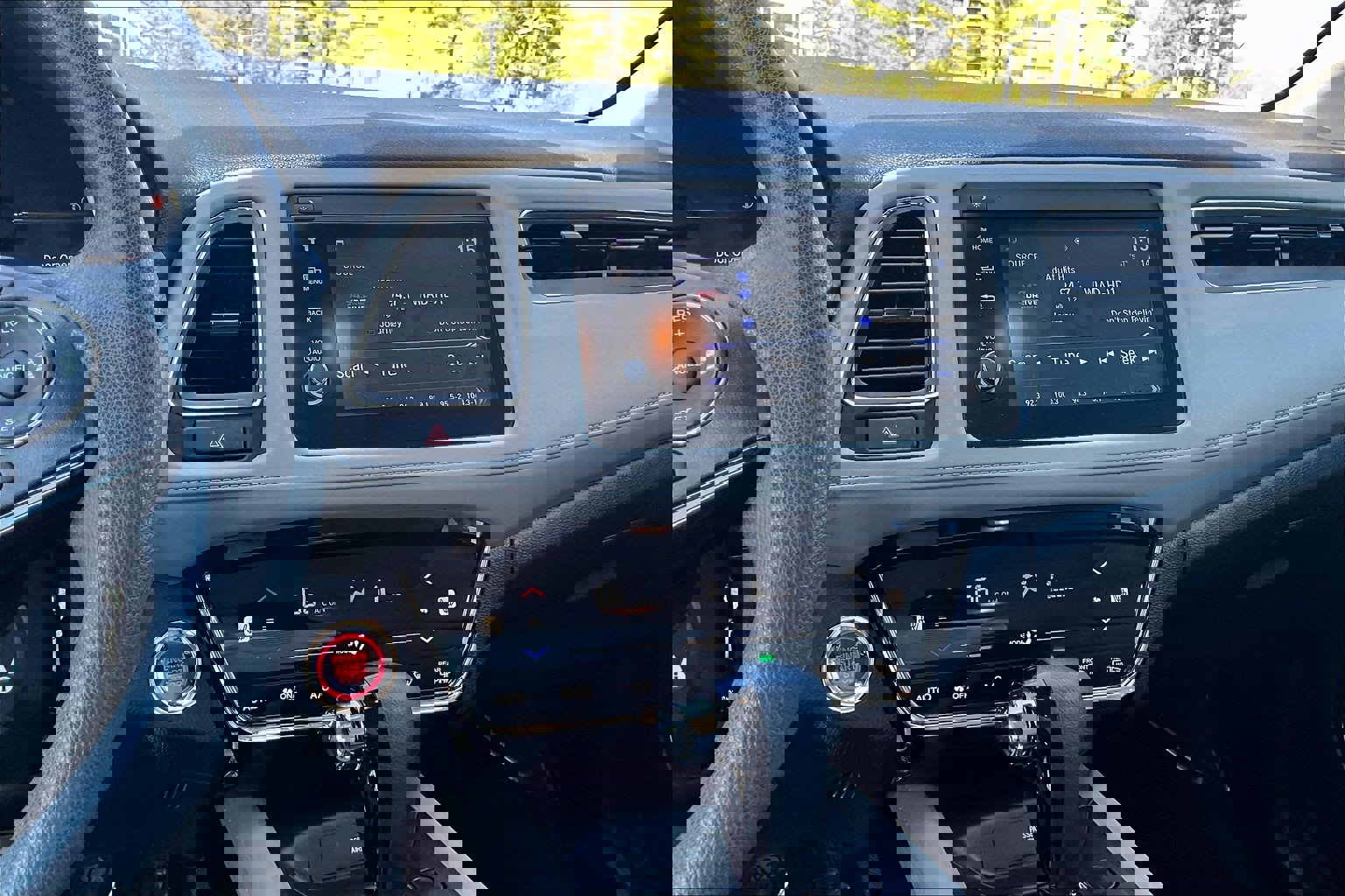 Used 2020 Honda HR-V EX image 6