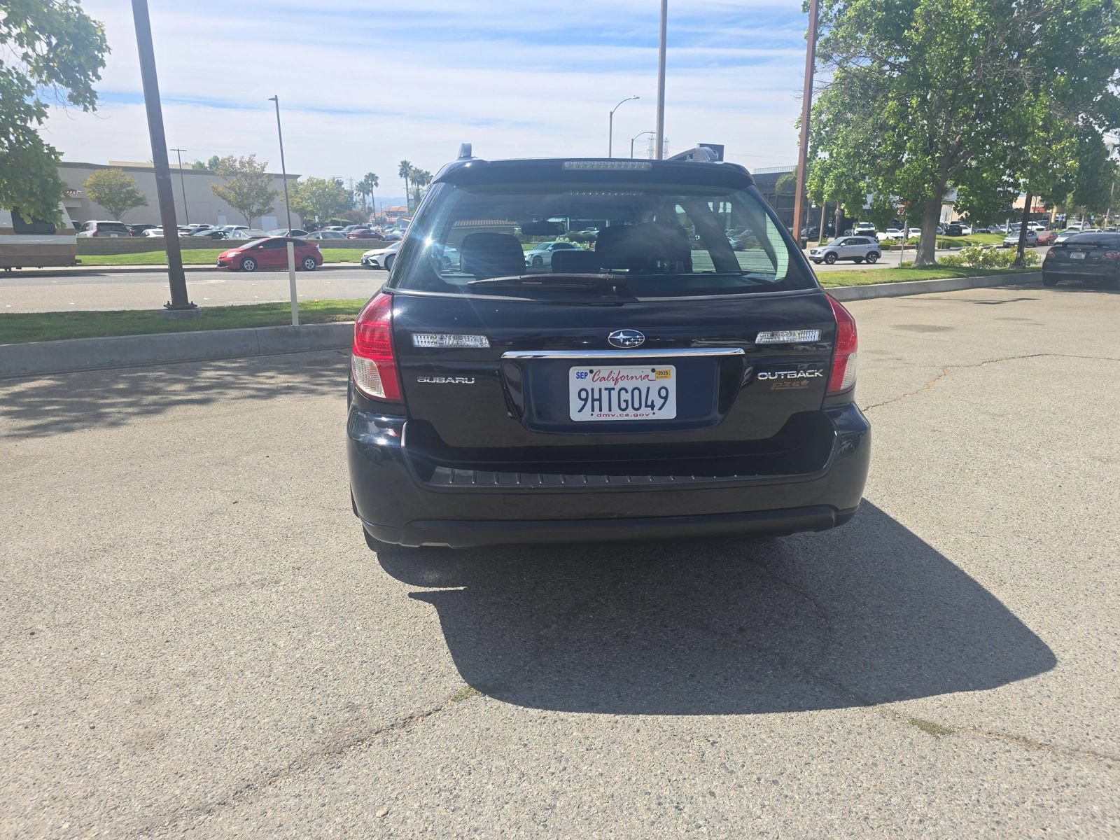 Used 2009 Subaru Outback 2.5i Special Edition AWD/4WD image 6