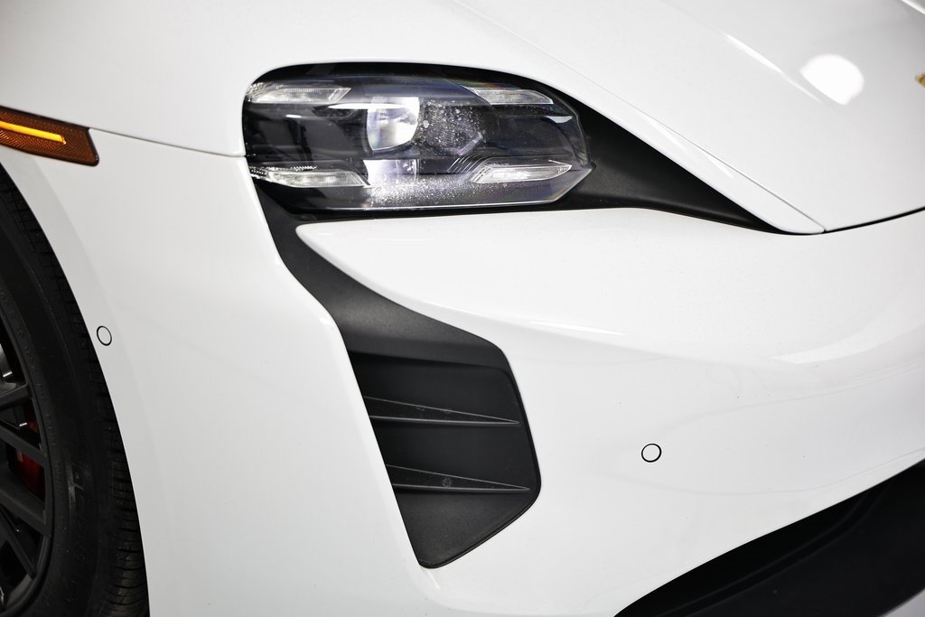 Certified 2024 Porsche Taycan GTS image 18