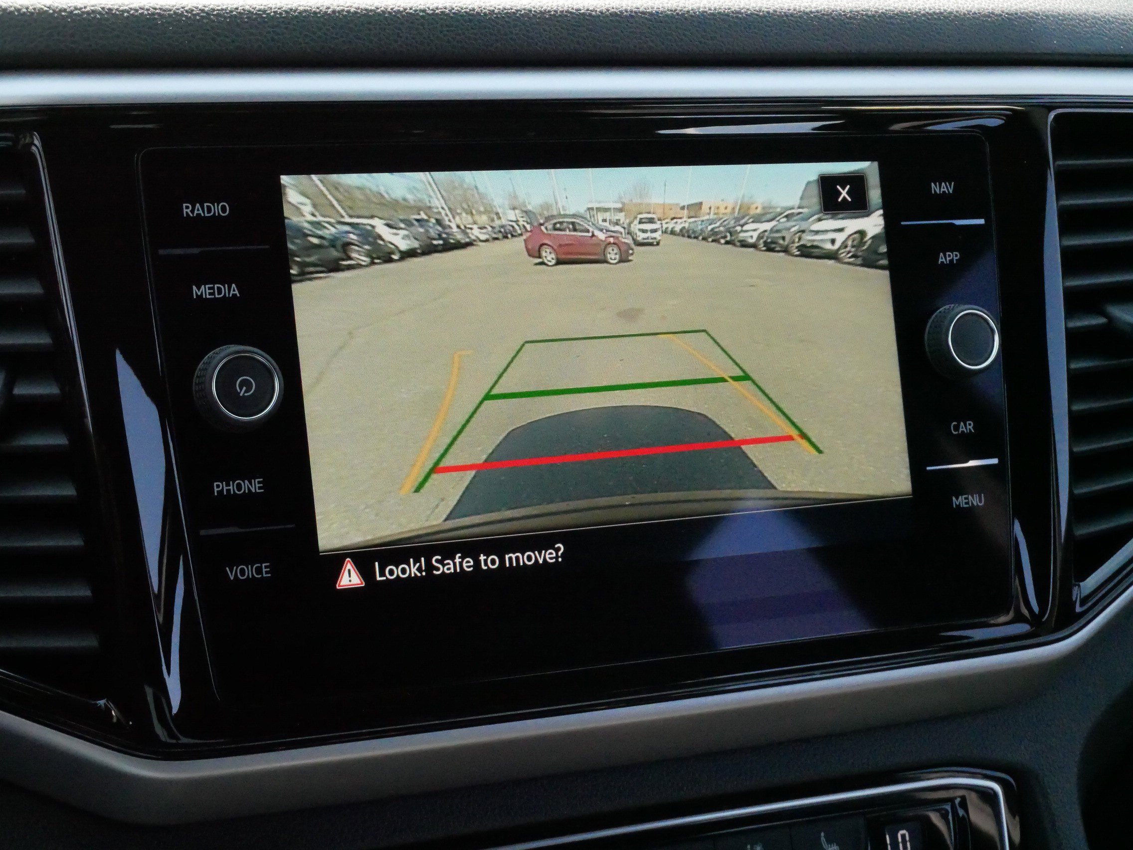 Certified 2023 Volkswagen Atlas Cross Sport SEL Premium R-Line image 26