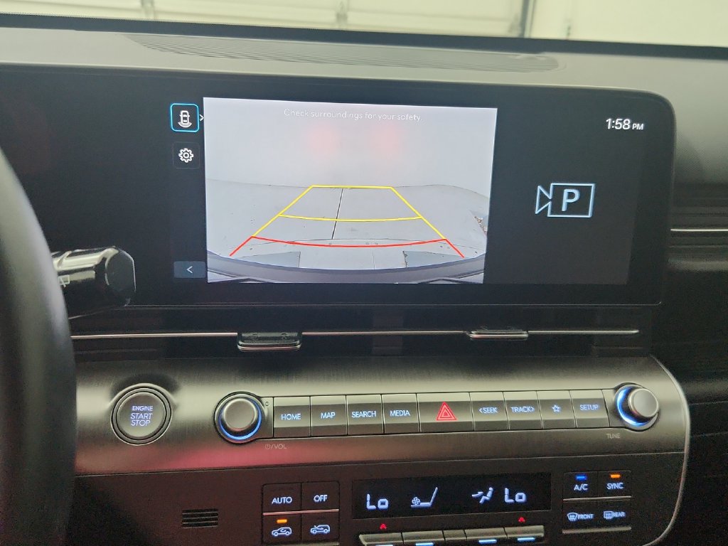 Used 2025 Hyundai Kona SEL AWD/4WD image 25
