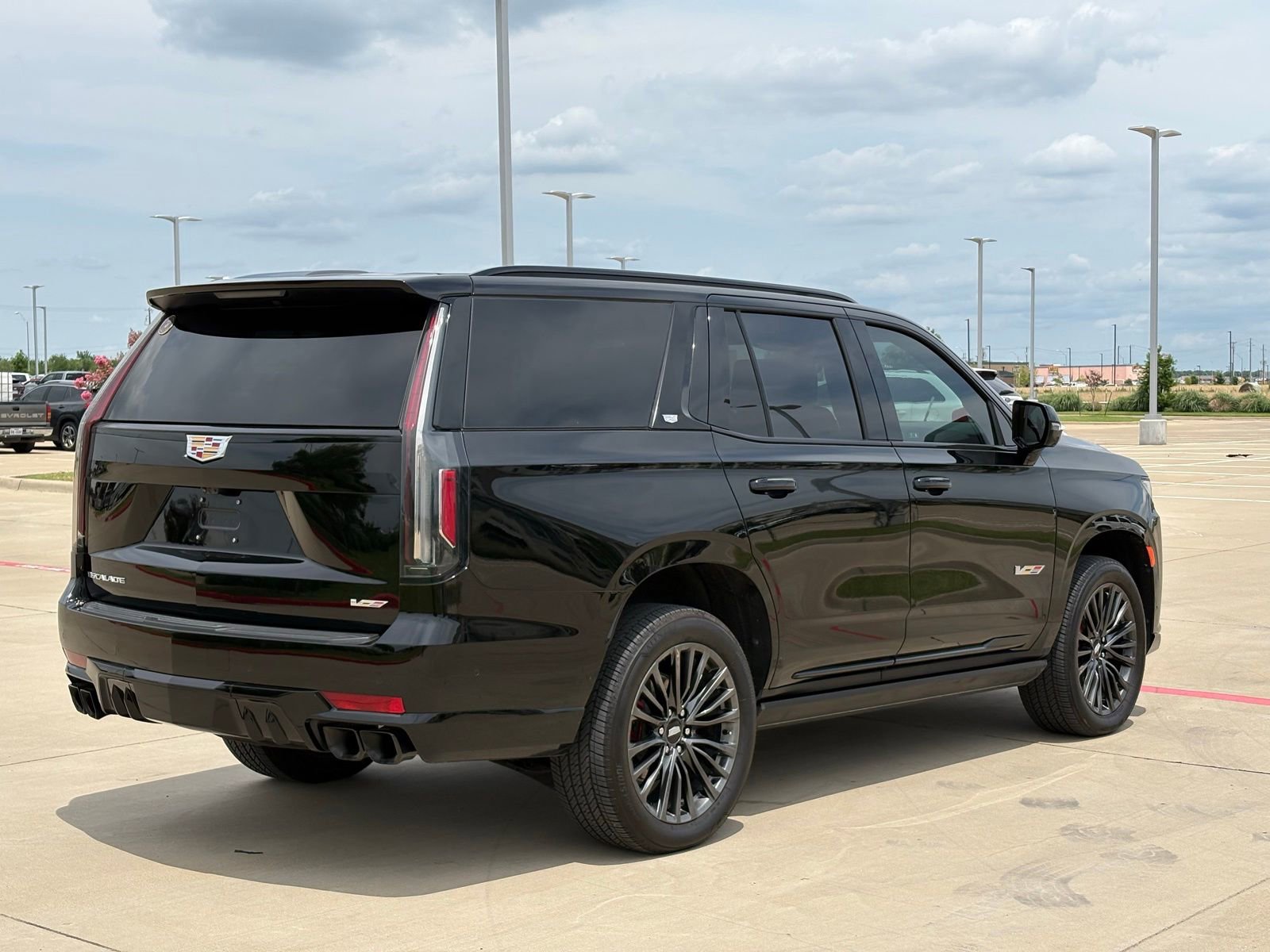 Used 2023 Cadillac Escalade V w/ LPO, Floor Liner Package AWD/4WD image 7
