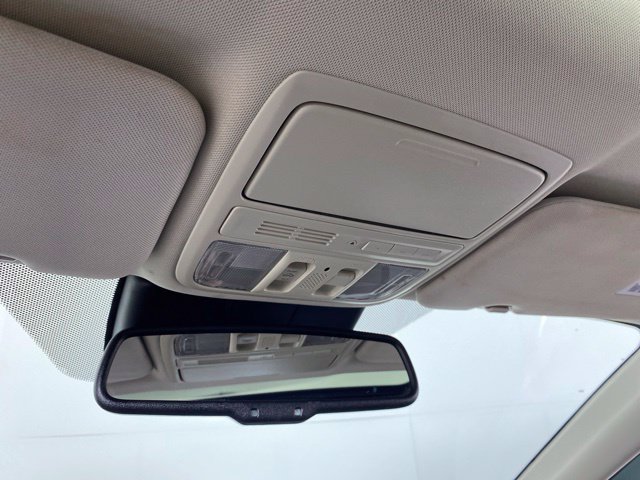 Used 2016 Honda CR-V Touring image 27