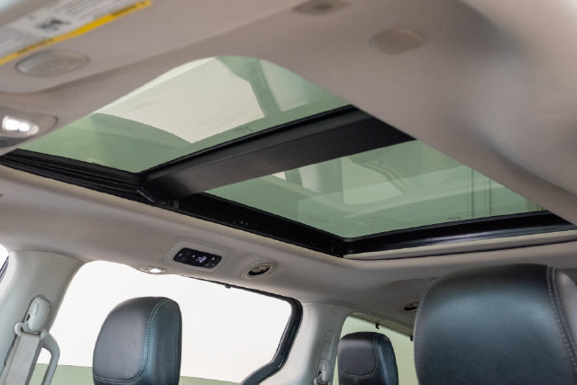Used 2019 Chrysler Pacifica Limited FWD image 8