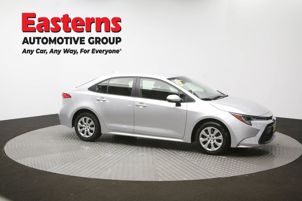 Used 2023 Toyota Corolla LE FWD image 43