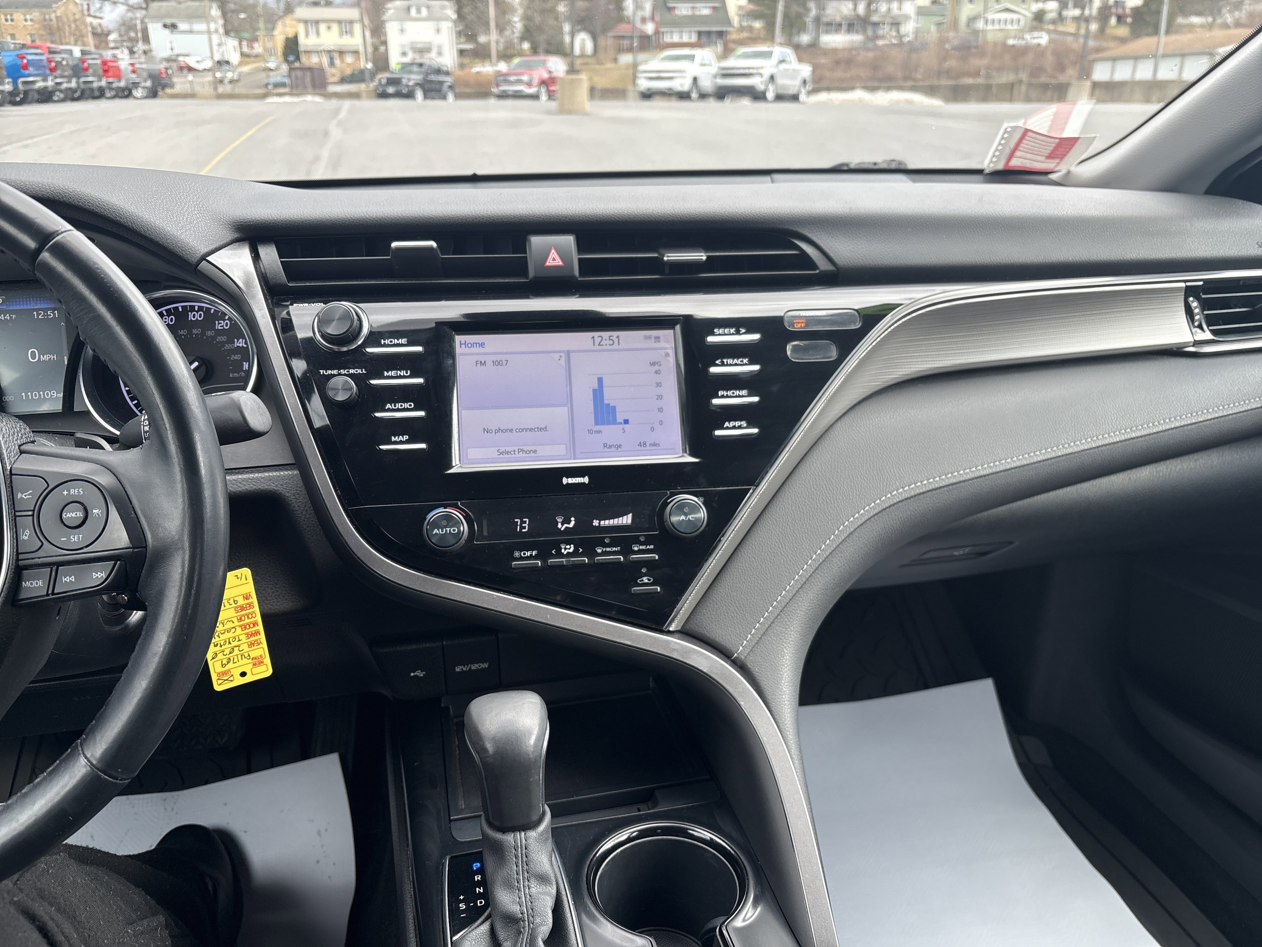 Used 2020 Toyota Camry SE image 24