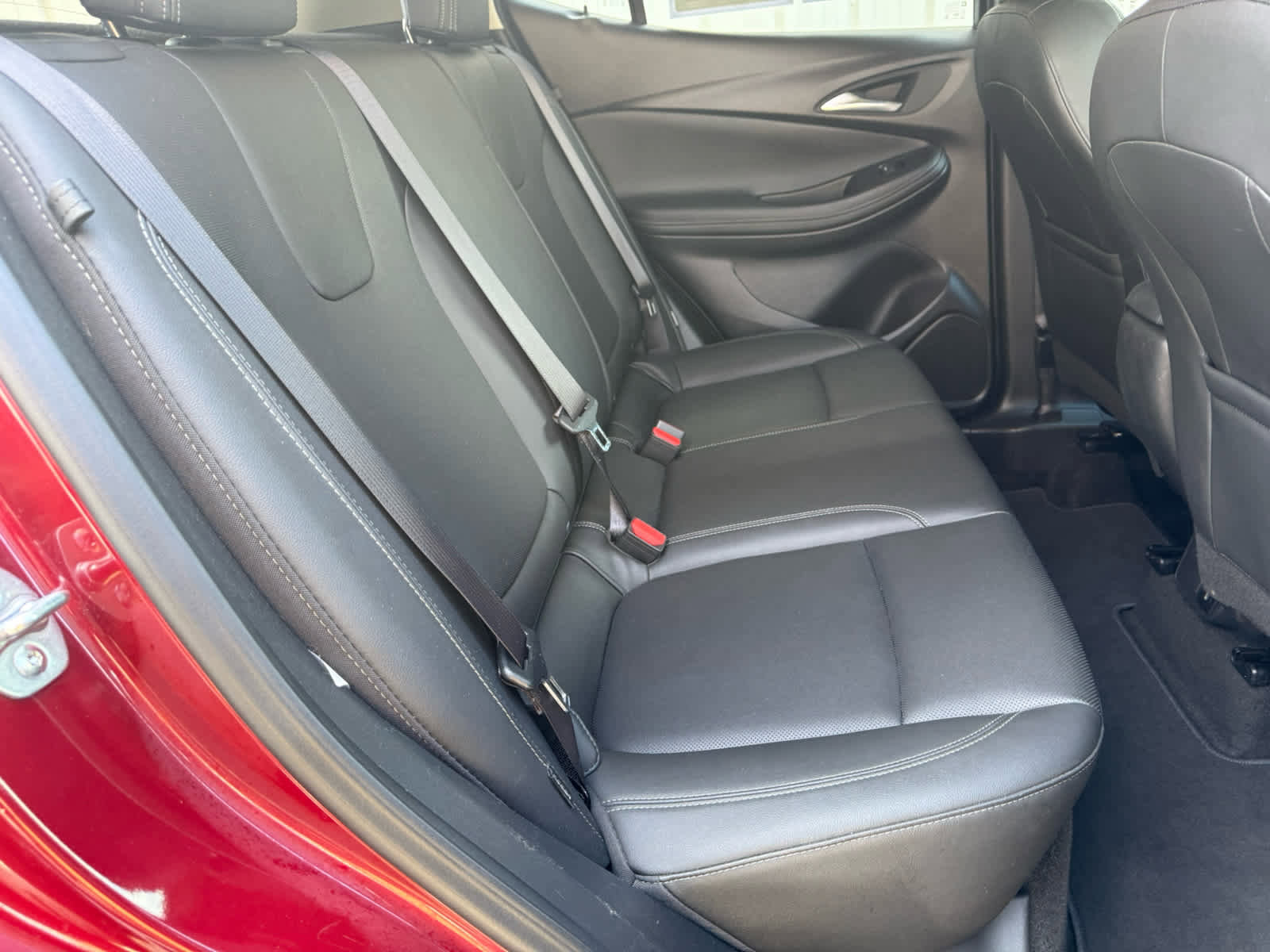 Used 2024 Buick Encore GX Sport Touring image 7