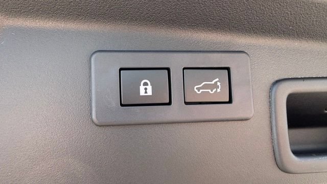 Certified 2026 Subaru Outback Premium AWD/4WD image 11
