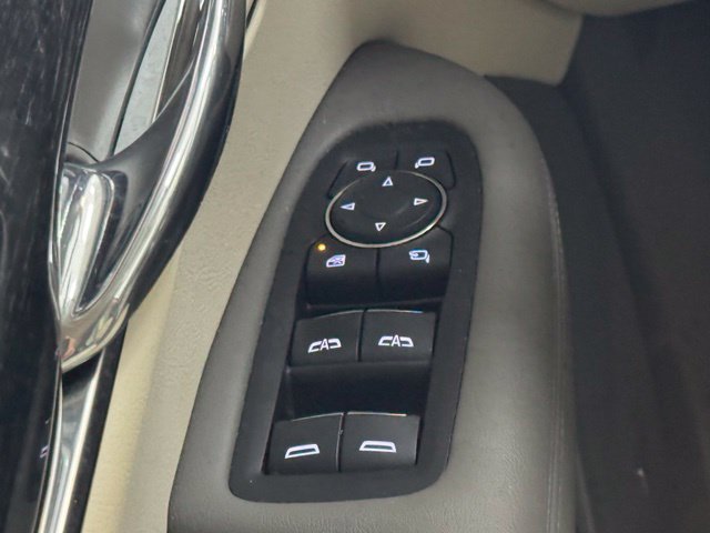 Used 2021 Cadillac XT6 Premium Luxury AWD/4WD image 14