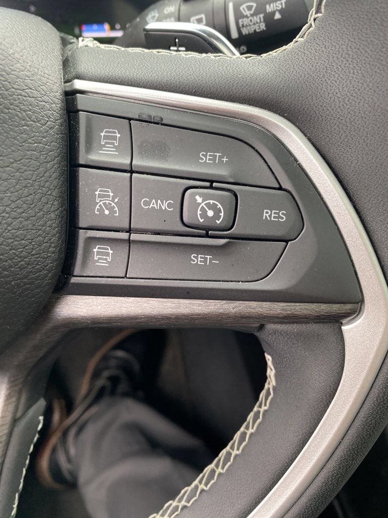 Used 2022 Jeep Grand Cherokee Limited 4xe AWD/4WD image 33
