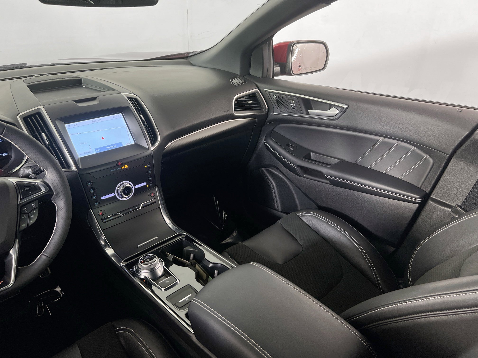 Used 2020 Ford Edge ST w/ Cold Weather Package image 23