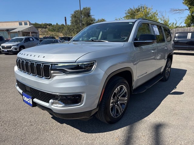 Used 2024 Jeep Wagoneer 4WD w/ Premium Group I