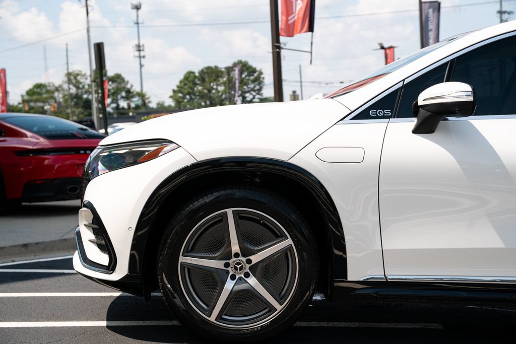 Used 2023 Mercedes-Benz EQS 450+ SUV image 23