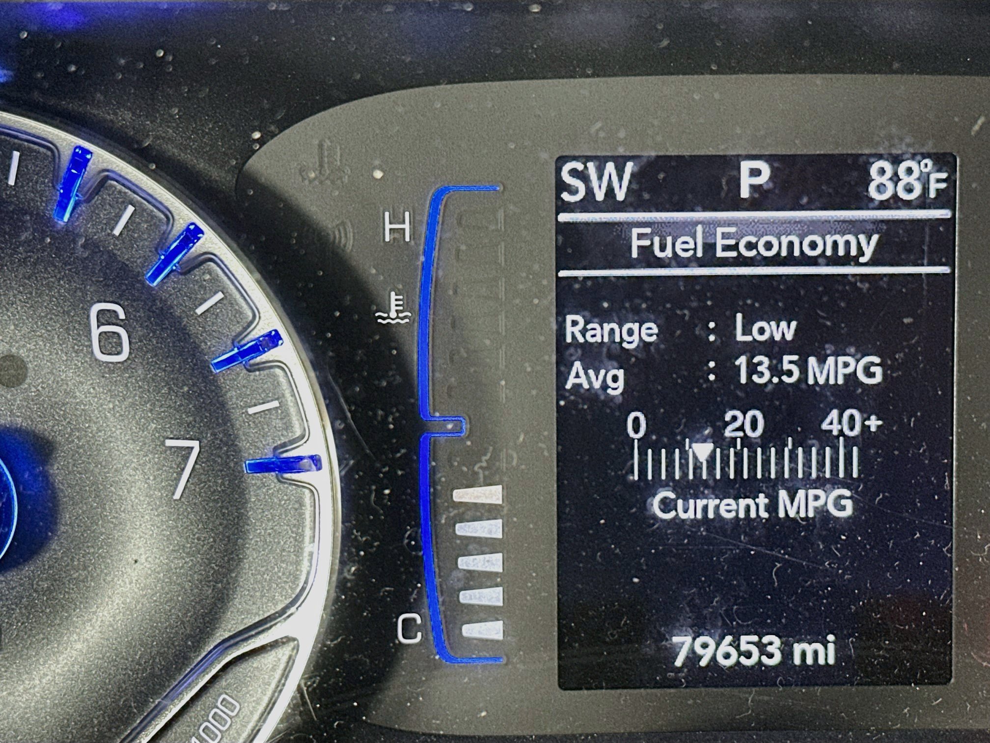 Used 2019 Chrysler Pacifica Touring-L FWD image 19