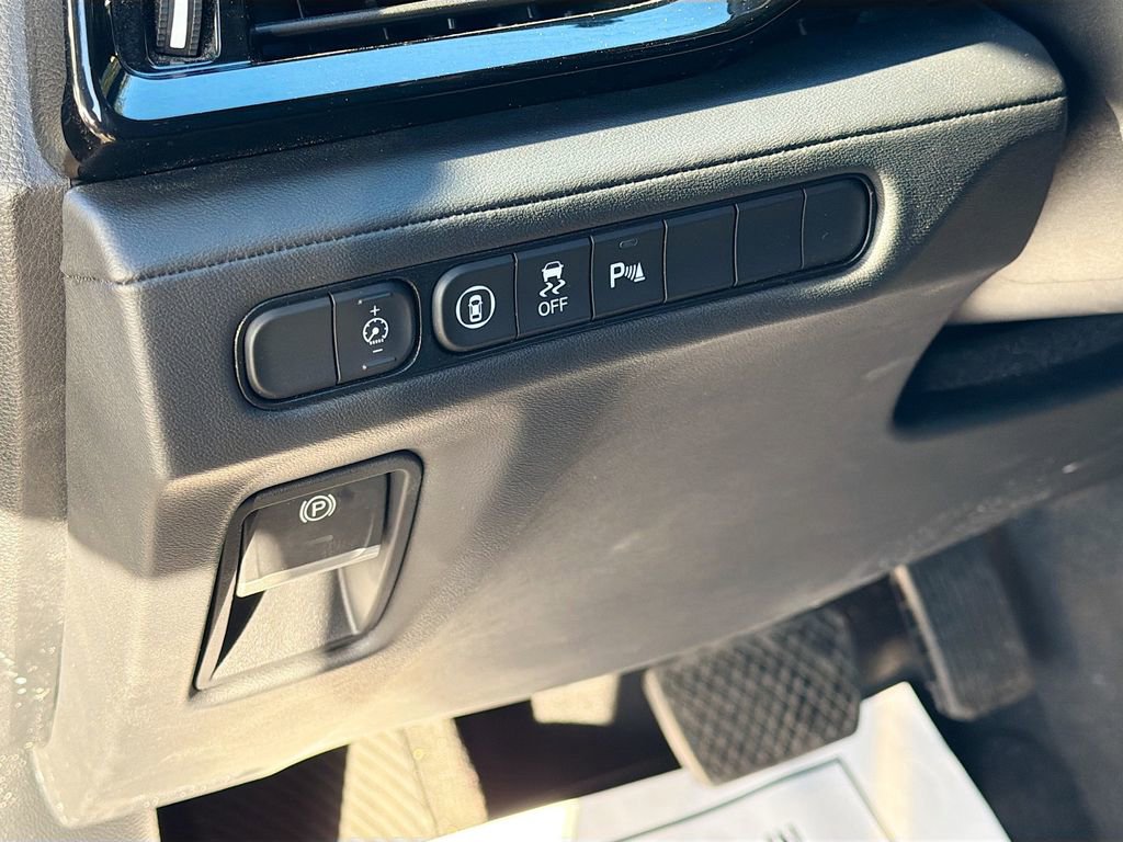 Used 2025 Acura MDX w/ Technology Package image 10