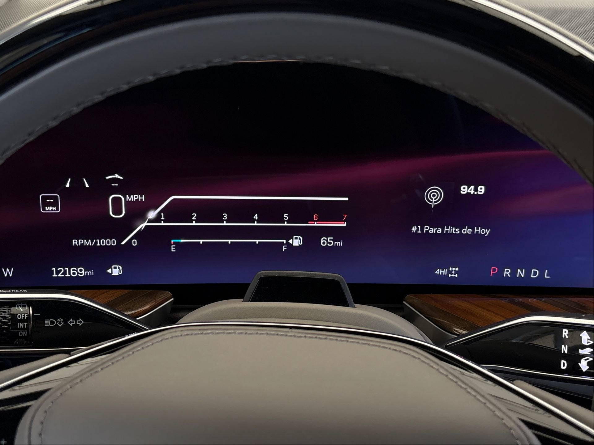 Certified 2025 Cadillac Escalade ESV Sport Platinum AWD/4WD image 19