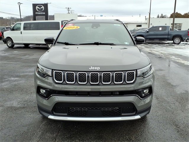 Used 2023 Jeep Compass Limited image 9