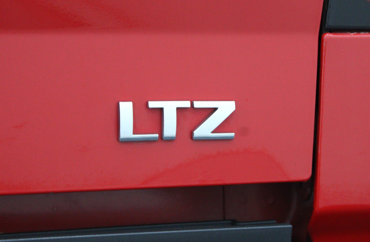 Used 2014 Chevrolet Silverado 1500 LTZ w/ Texas Edition, 1LZ Trim AWD/4WD image 31