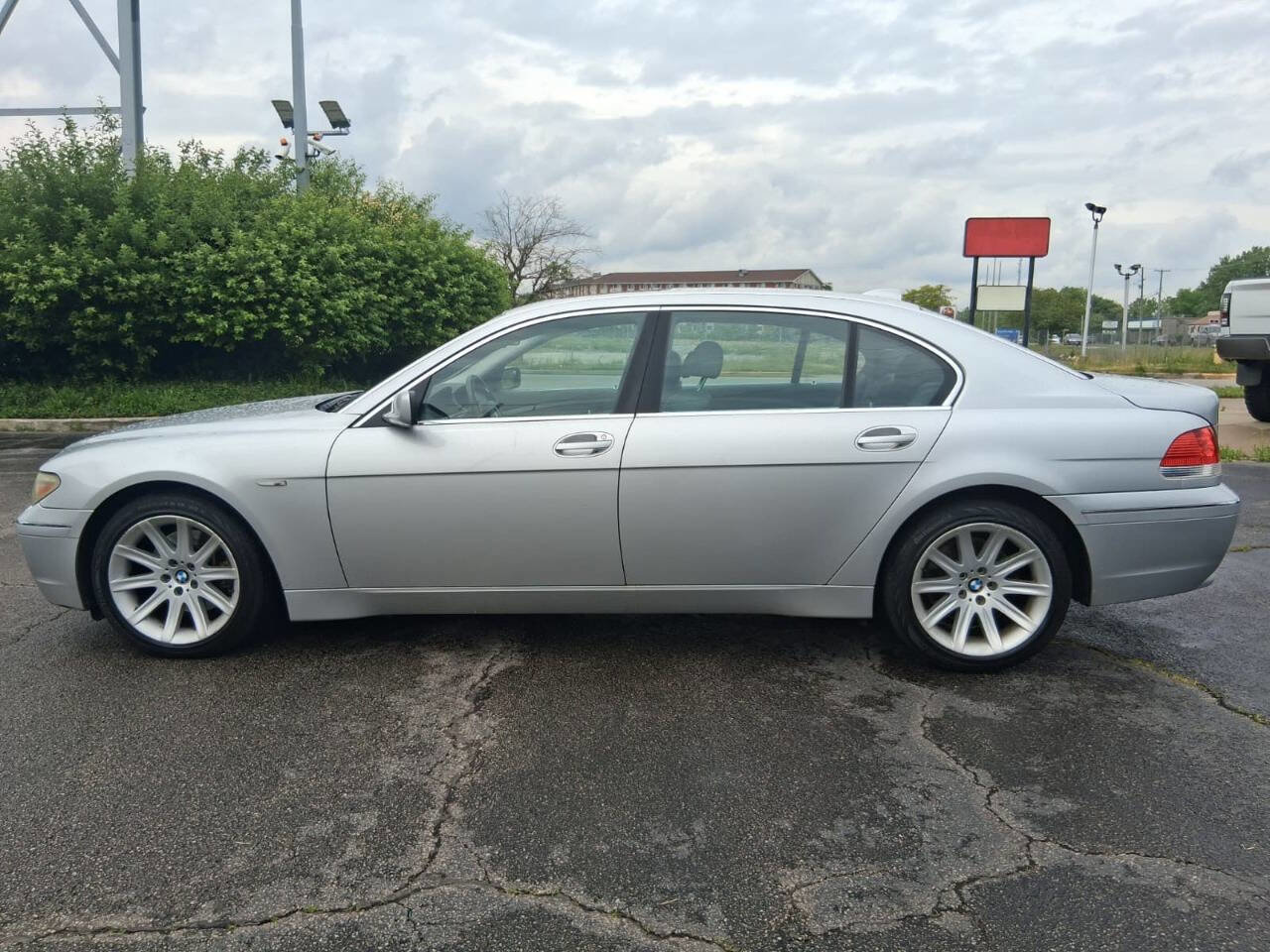 Used 2004 BMW 745Li RWD image 4