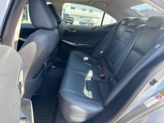 Used 2015 Lexus IS 250 w/ Navigation System Package RWD image 16