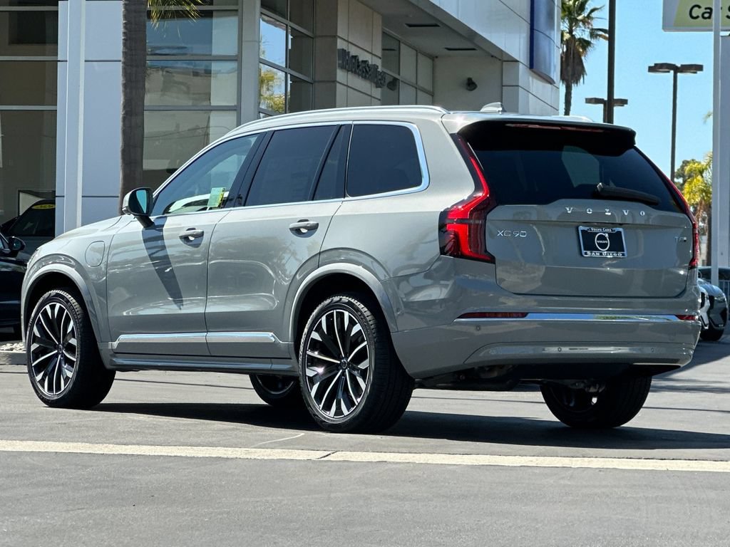 New 2026 Volvo XC90 T8 Ultra AWD/4WD image 3