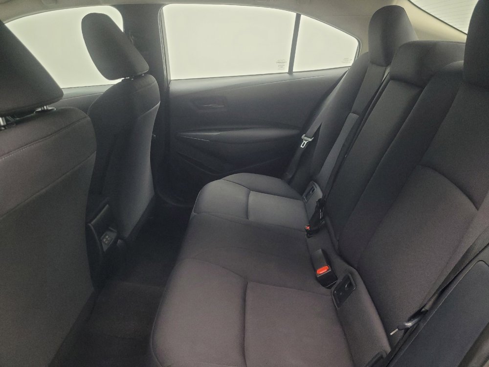 Used 2024 Toyota Corolla LE w/ LE Convenience Package FWD image 18