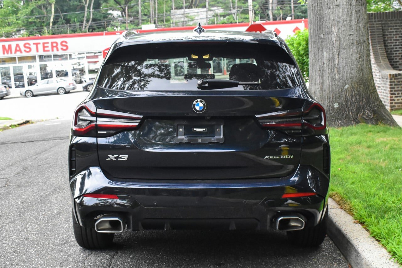 Used 2023 BMW X3 xDrive30i w/ M Sport Package AWD/4WD image 6