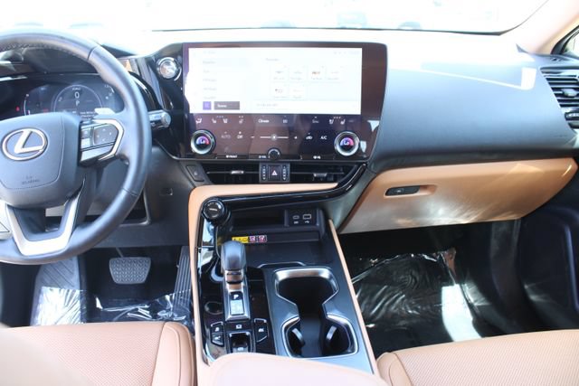 Used 2025 Lexus NX 350h AWD w/ Cold Area Package image 15