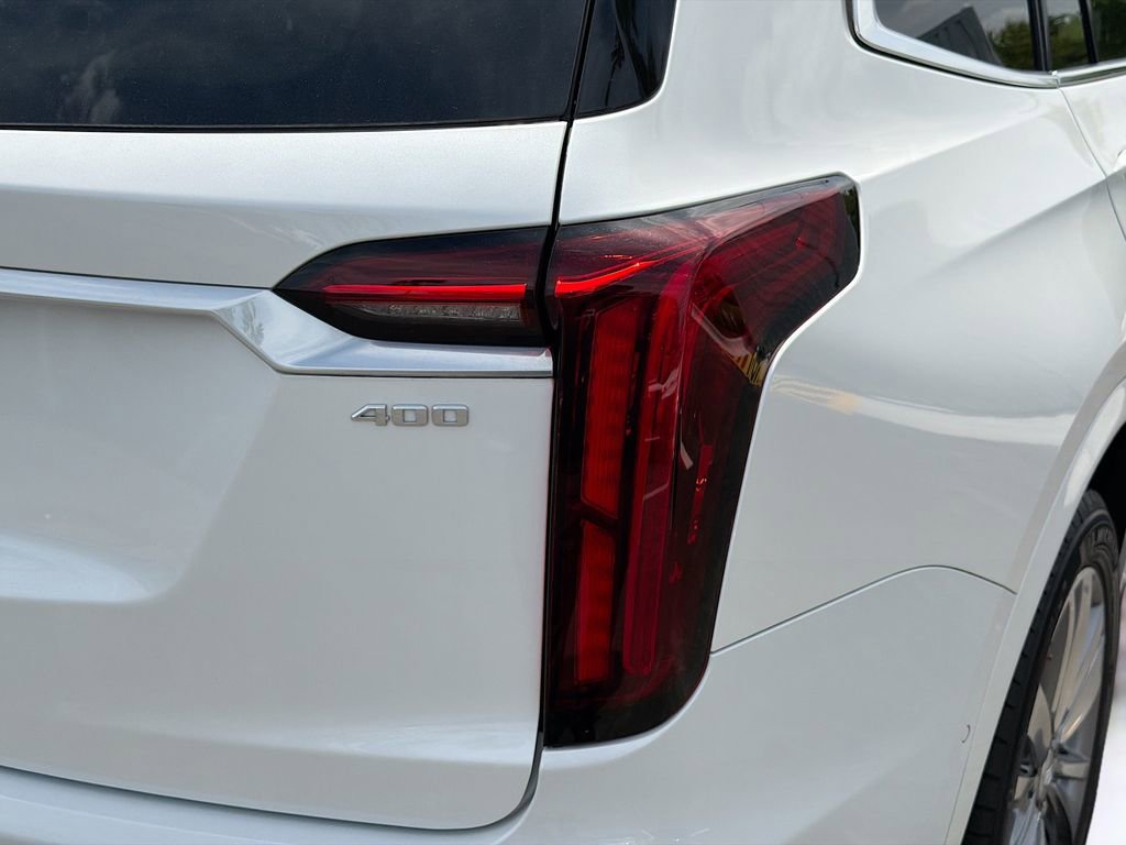 Used 2021 Cadillac XT6 Premium Luxury image 10
